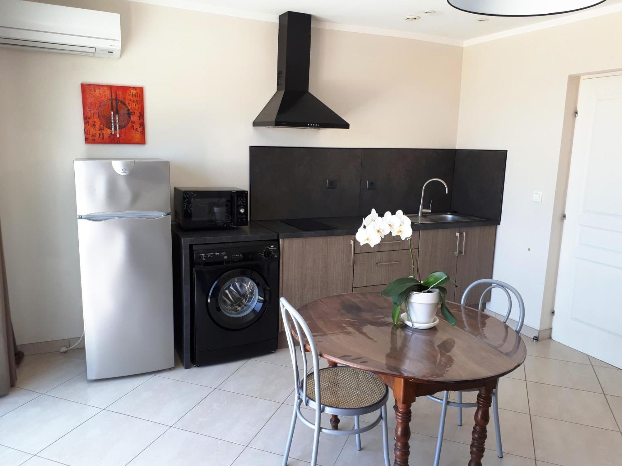 Appartement Vue Sur Mer Santa-Maria-di-Lota Buitenkant foto